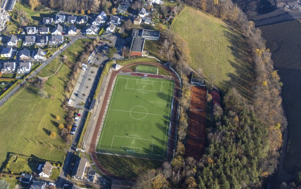 Aerial photo, SuS Volmarstein, football pitch, TC Volmarstein, tennis court, Grundschöttel, Wetter,