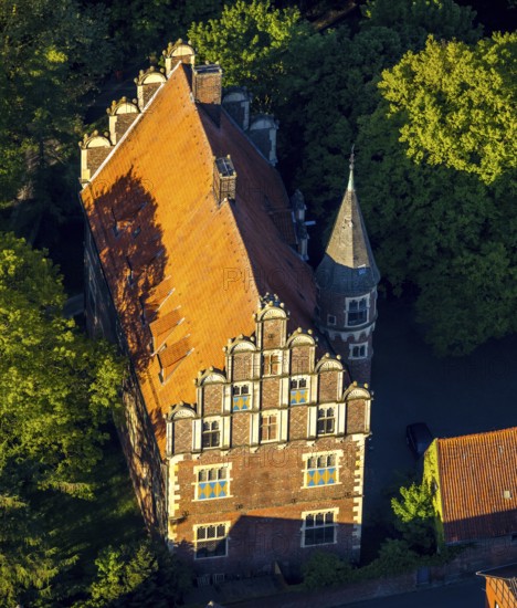 Aerial view, Wolbeck Castle, Drostenhof, Wolbecker Park, Am Steintor, Münster, Münsterland, North