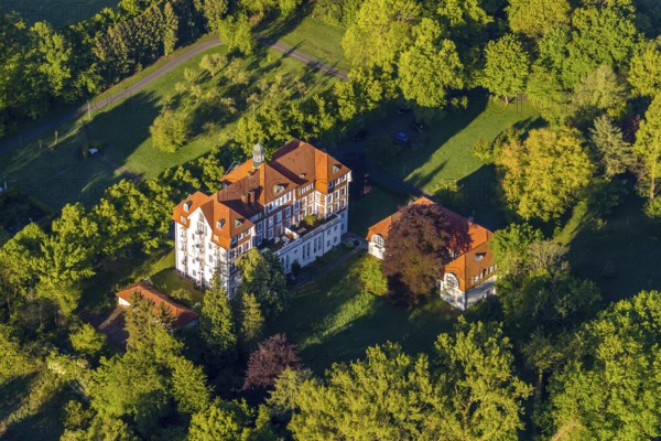 Aerial view, Kamillusweg residential estate, river Werse, former monastery and religious college