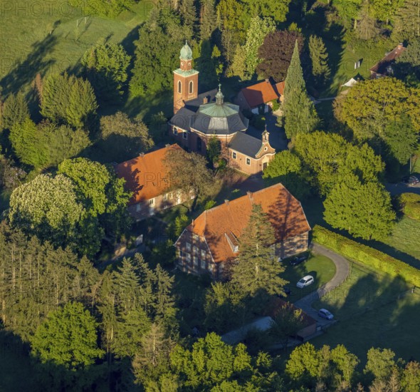 Aerial view, catholic Dyckburg church, Münster, Münsterland, North Rhine-Westphalia, Germany, place