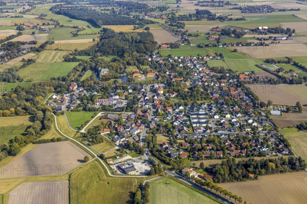 Aerial view, local view Hovestadt, moated castle Hovestadt, Hovestadt, Lippetal, district Soest,
