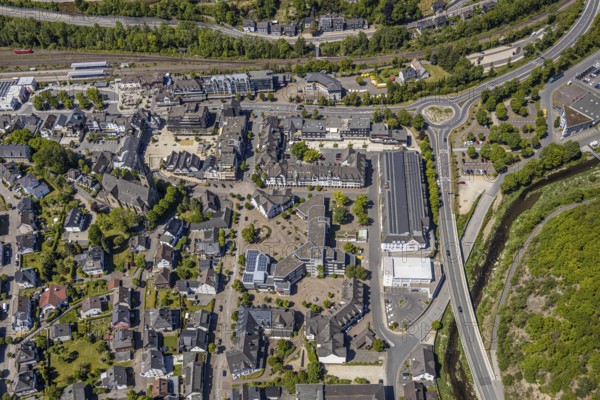 Aerial view, town hall Lennestadt, HIT Handelsgruppe GmbH, Thomas-Morus-Platz, Altenhundem,