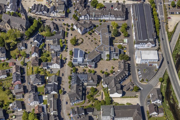 Aerial view, town hall Lennestadt, HIT Handelsgruppe GmbH, Thomas-Morus-Platz, Altenhundem,