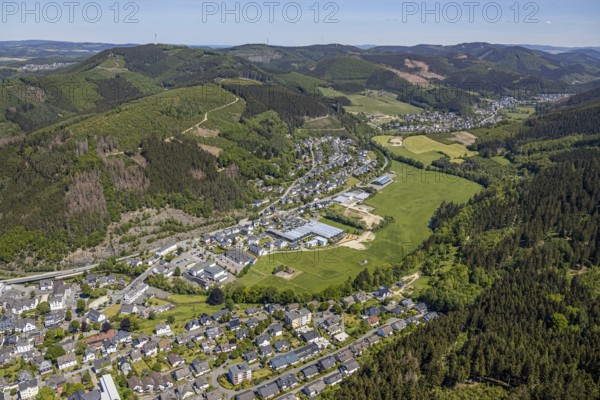Aerial view, Sauerlandhalle, Garten-Center Kremer, Altenhundem, Lennestadt, Sauerland, North