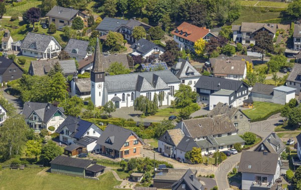 Aerial view, Church of St. Peter and Paul, Halberbracht, Lennestadt, Sauerland, North