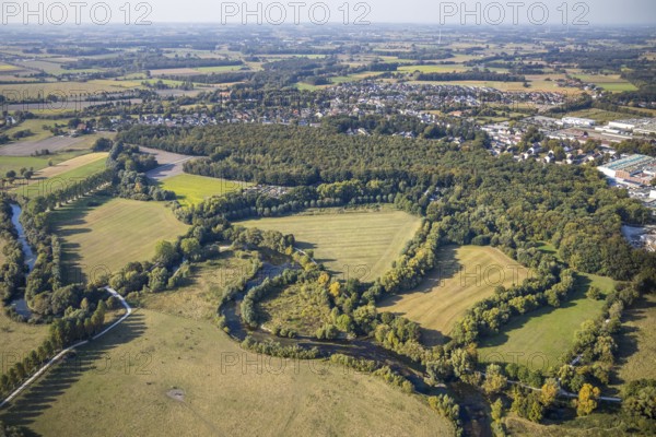 Aerial view, river Lippe, Lippeauen-West, Hagedornsweg, Lippstadt, district Soest, North