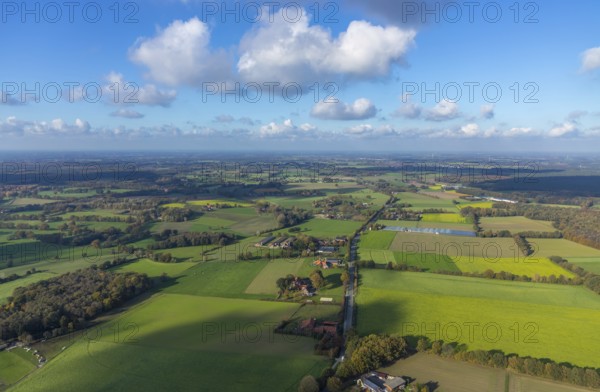 Aerial view, farms, meadows and fields, Erler Straße, Altschermbeck, Schermbeck, Ruhr area, North