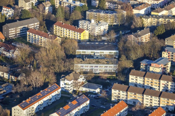 Aerial photo, closed Gustav-Heinemann-Schule, Holthausstraße, Schwelm, Ruhr area, North