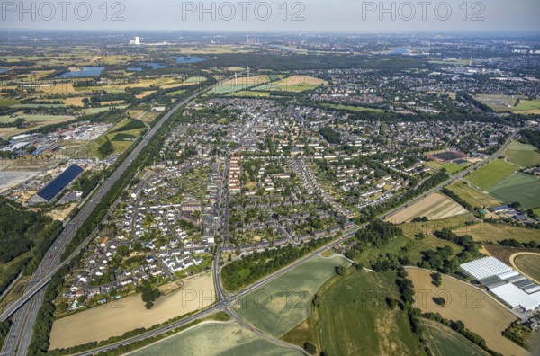 Aerial view, motorway A42, overview Repelen Rheinkamp, Mörs, Ruhr area, North Rhine-Westphalia,