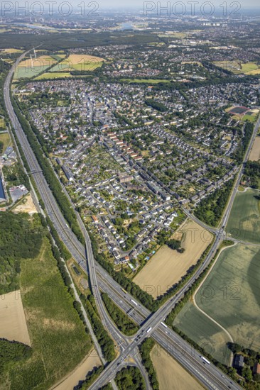 Aerial view, motorway A42, overview Repelen Rheinkamp, Mörs, Ruhr area, North Rhine-Westphalia,