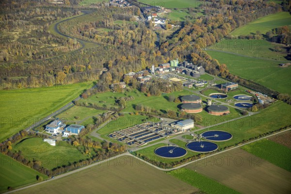 Aerial view, sewage treatment plant Moers-Gerdt, Wasserverbund Niederrhein, Rheinkamp-Meerbeck,