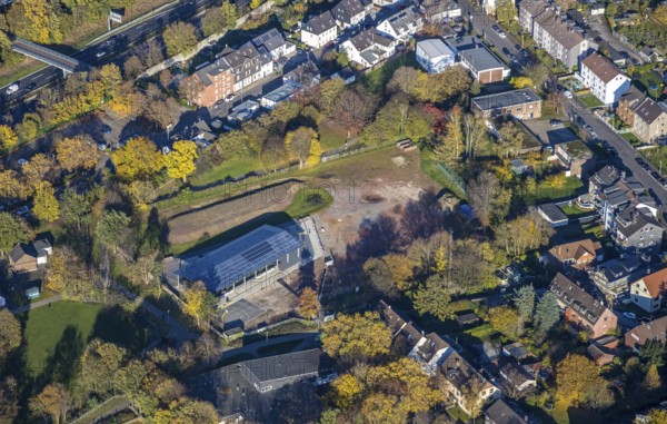 Aerial view, sports field Von-der-Tann-Straße, new sports park Styrum with park of the Feldmann