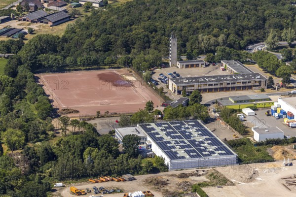 Aerial photo, fire brigade Mörs, fire brigade Hülsdonk, sports field FC Rot-Weiß Mörs, Mörs, Ruhr