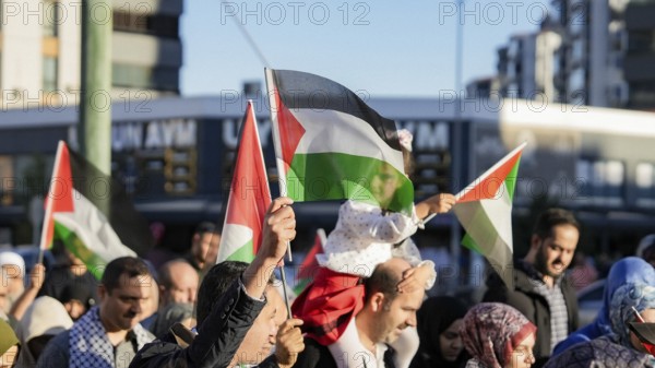 Gaziantep, Türkiye – October 11, 2025: Thousands of Turkish citizens take part in a large