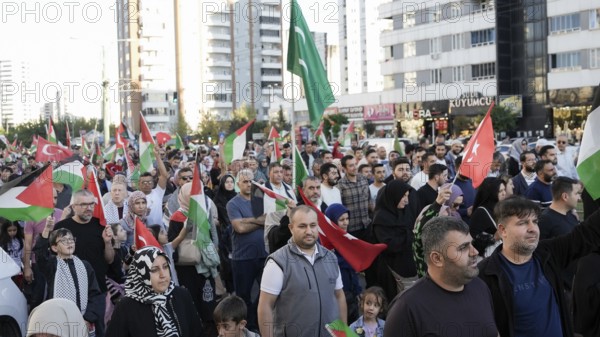 Gaziantep, Türkiye – October 11, 2025: Thousands of Turkish citizens take part in a large