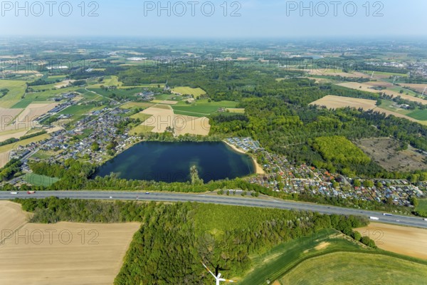 Aerial view, Wolfssee, motorway A3, Vehlingen, Isselburg, Lower Rhine, North Rhine-Westphalia,