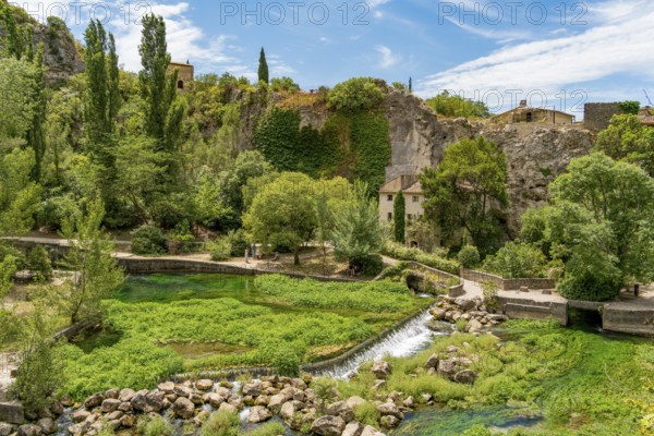 Scenery around the Fontaine-de-Vaucluse, a commune near a same named spring in the southeastern