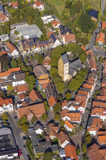 Aerial view, town centre, St. Johannis Kirche, Virtual Museum of the City of Halle Westphalia,