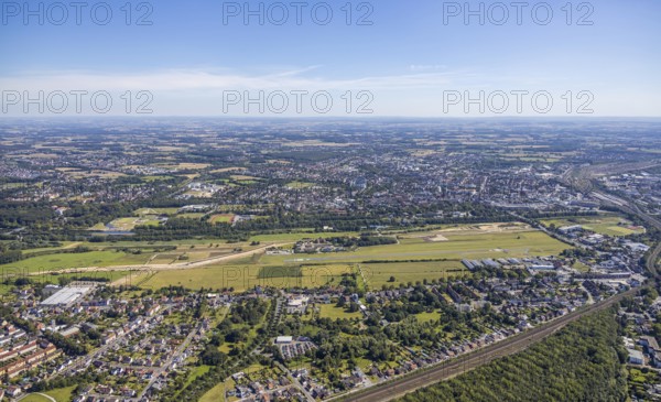 Aerial view, overview from Heessen over city centre, Lippe meadows, Lippe reconstruction, airfield