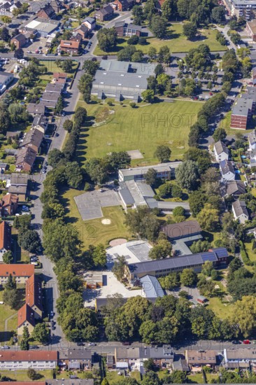 Aerial photo, Sachsenhalle, special school Erich-Kästner-Schule, primary school Gutenbergschule,