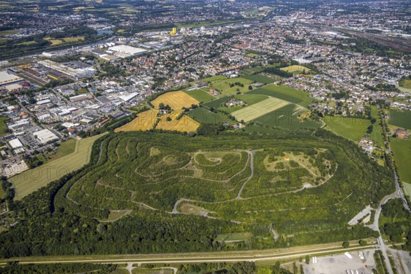 Aerial photograph, view of Hamm-Daberg, Kissinger Höhe slagheap, Humbert slagheap, former
