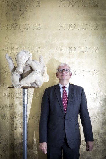 DEU Germany Germany Berlin The Managing Director of Deutsche Umwelthilfe, Jürgen Resch, next to a