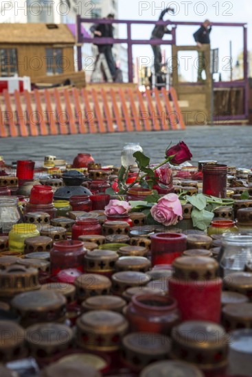 DEU Germany Germany Berlin Setting up the Christmas market at Breitscheidtplatz, where there is a