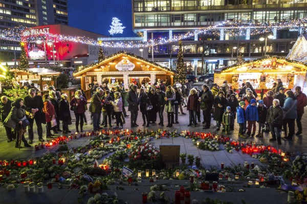 DEU Germany Germany Berlin The newly erected memorial for the victims of a terrorist attack at the