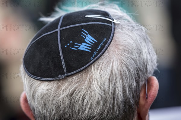DEU Germany Germany Potsdam With the slogan 'Potsdam wears a kippa', more than a hundred people
