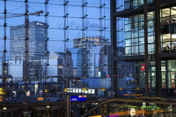 DEU Germany Germany Berlin View of the neighbourhood under construction north of the main railway