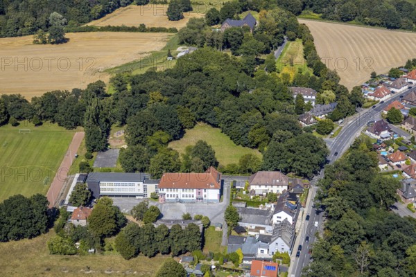 Aerial view, primary school Josefschule, Hamm, Ruhr area, North Rhine-Westphalia, Germany, DE,