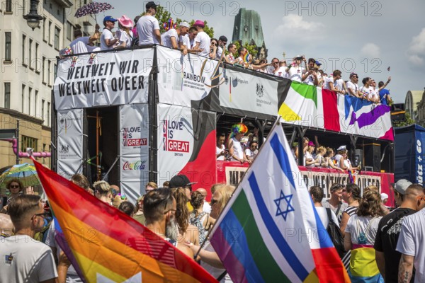 DEU Germany Germany Berlin Scenes of the Christopher Street Day CSD on a hot Saturday . The float