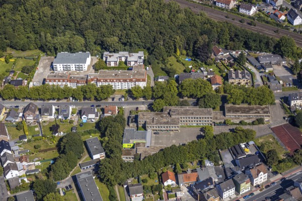 Aerial photo, Wolfgang-Glaubitz-Seniorenzentrum, Hauptschule Karlschule, Hamm, Ruhr area, North