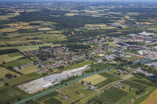 Aerial view, overview Hamm-Uuentrop, Datteln-Hamm-Canal, Hamm, Ruhr area, North Rhine-Westphalia,