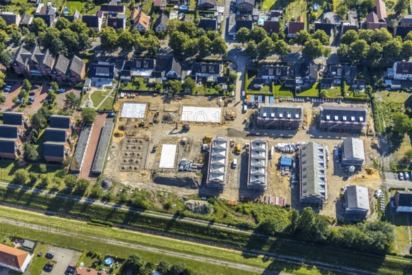Aerial view, Old sports ground, In the Herringen district, Deutsche Reihenhaus AG, new residential