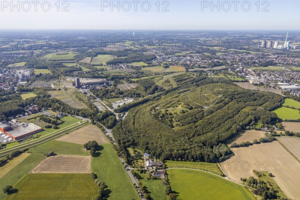 Aerial view, Kissinger Höhe, slag heap, RWE Power AG Gersteinwerk power station, Hamm, Ruhr area,