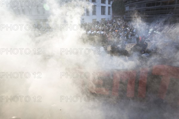 DEU Germany Germany Hamburg Protests in front of and during the 'Welcome to hell' demonstration in