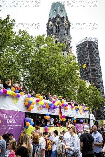 DEU Germany Germany Berlin Christopher Street Day is travelling through the city. Gays, lesbians,