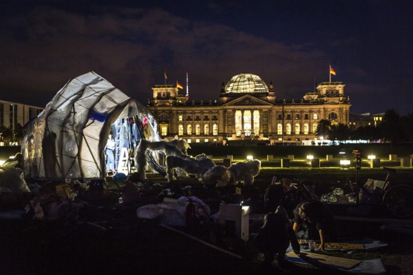 DEU Germany Germany Berlin Protests for climate protection.setting up for the demonstration the