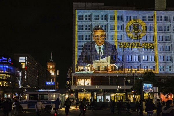 DEU Germany Germany Berlin Light projections and art installations to mark the 30th anniversary of