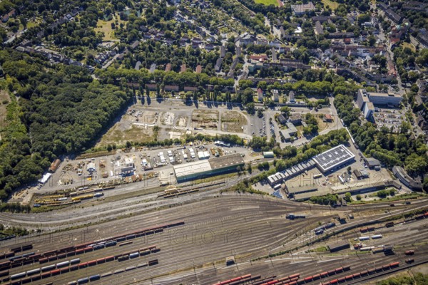 Aerial view, industrial estate Dorneburger Bach, Heitkamp Bauholding, signal box, Herne, Ruhr area,