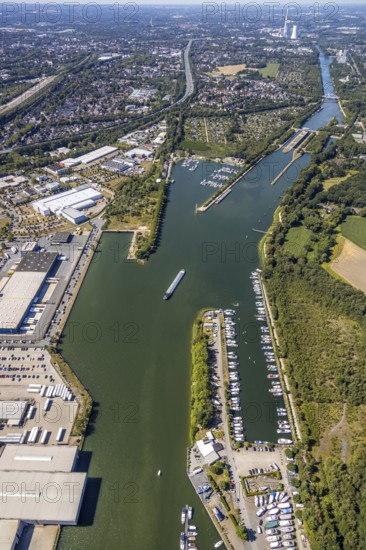 Aerial view, lock Herne-Ost, industrial estate Friedrich der Große, boats at the jetty, mooring