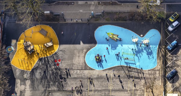 Aerial view, remodelled primary school Kunterbunt with newly designed schoolyard, former