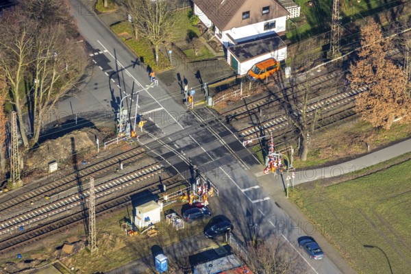 Aerial view, Wielandstraße level crossing, gated level crossing, Wiescherhöfen, Hamm, Ruhr area,