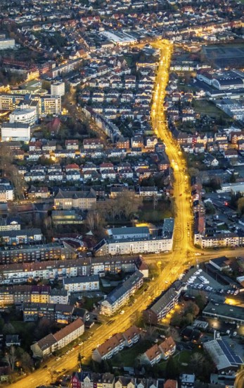 Aerial view, Richard-Wagnerstraße at night, intersection Grünstraße, EVK, Mitte, Hamm, Ruhr area,