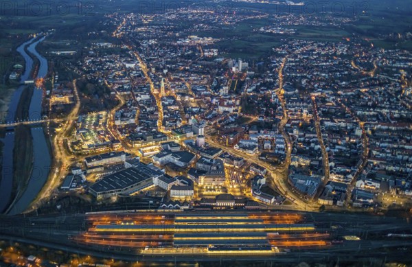 Aerial view, night view of Hamm main station, Bahbofsvorplatz, Hamm library, Platz der Deutschen