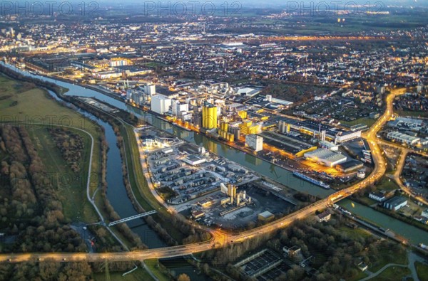 Aerial view, Hammer harbour, Datteln-Hamm canal. River Lippe, Brökelmann + Co, Ölmühle und