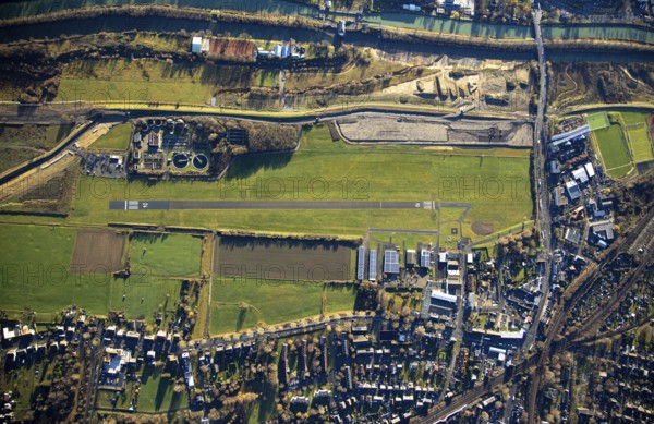 Aerial photo, Hamm-Lippewiesen airfield, Lippe reconstruction, Hamm on the water, Datteln-Hamm