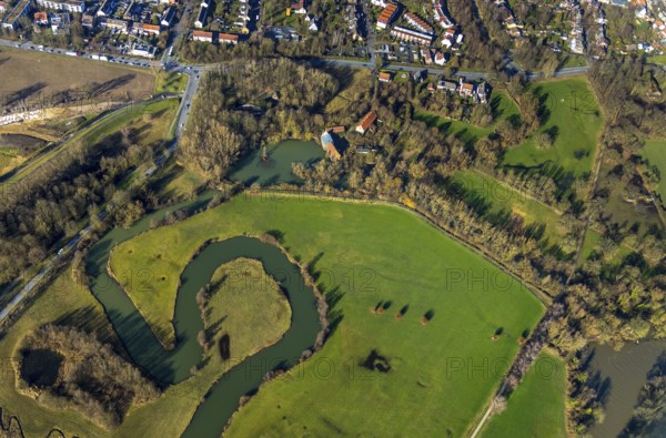 Aerial view, mill ditch, mill pond, oxbow lake of the Lippe, An der Schlossmühle, Hamm, Ruhr area,