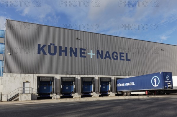 Warenlager Kühne u. Nagel, logistics service provider, Logoport, Duisburger Hafen,